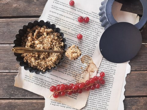 Crumble topping limone e semi di papavero